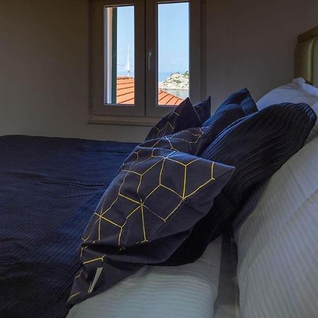 Hrpina Heritage House Makarska Exterior foto